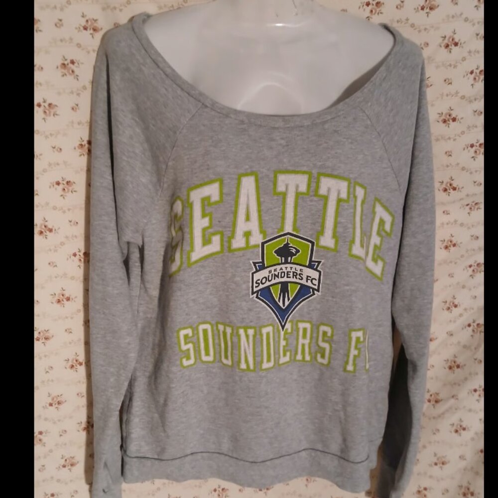 Mitchell & Ness Seattle Sounders FC grey sweatshirt large